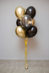 gold and silver balloons