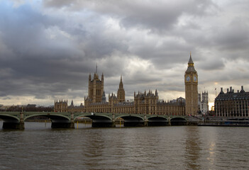 Fototapeta na wymiar Grey skies over the Palace of Westminster in London, UK