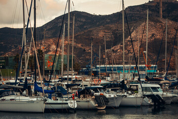 Fototapety na wymiar - Fototapeta24.pl