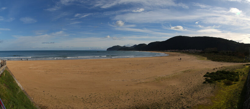 Playa de Trengandin, Noja, Cantabria, Espa&ntilde;a