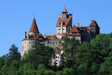 Fototapeta na wymiar The Bran castle from Transylvania in Romania is an important tourist and cultural attraction. Dracula's Castle.
