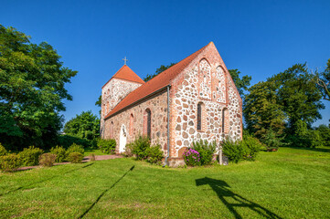 Fototapeta premium Church of St. Krzysztof in Steklno, West Pomeranian Voivodeship, Poland