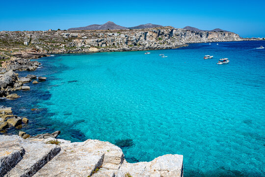 Cala Rossa a Favignana nelle Egadi in Sicilia