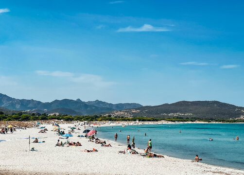 Badestrand am Meer Sardinien Budoni