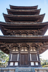 Obraz premium 日本 奈良県奈良市に建つ興福寺の五重塔
