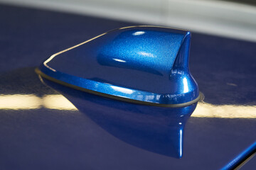 car aerodynamic fin keel blue car roof air divider