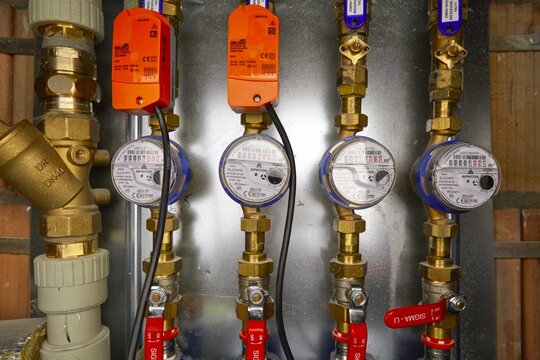 Wodomierze - liczniki zużycia wody w mieszkaniu