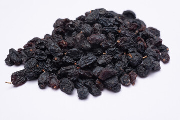 raisins isolated on white background