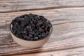 Fototapeta na wymiar bowl of black currant