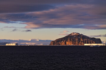 Antarctic sunset near Brown Bluff