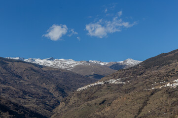 Fototapeta na wymiar Blick in die Berge der Sierra Nevada, Naturschutzgebiet in Andalusien, Spanien 