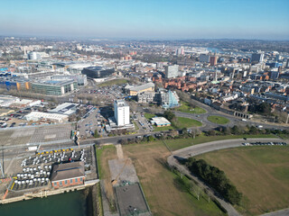 Elevated view of Southampton Docks in the sunshine - obrazy, fototapety, plakaty