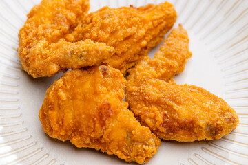Crispy fried chicken drumstick dish