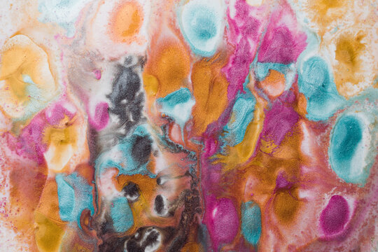 Stains of bright metallic paint