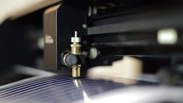 Plotter de corte. Plotter para corte de vinilo. Cutter Machine. Cutting Plotter. Cortador de vinilo