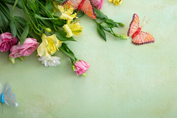 Green spring holiday background with flowers