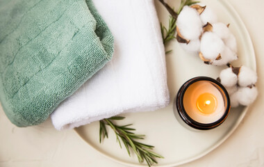 Calm spa setting with candle - 577525485