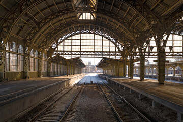 Fototapeta na wymiar Access roads and platforms of the ancient Vitebskiy railway station on a February afternoon. Saint Petersburg, Russia