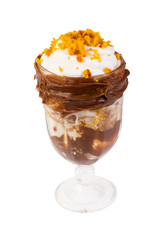 Taça com Chocolate Ouro Branco com borda recheada