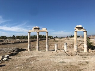 Fototapeta premium Hierapol is an ancient city, the ruins of which are located 17 km from the Turkish city of Denizli.