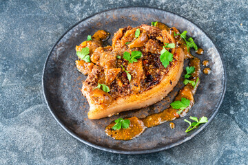 Walnut-crusted pork chop with figs sauce