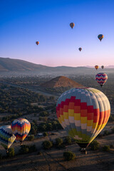 hot air balloon, Teotihuacán