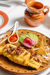 Omelette de chapulines