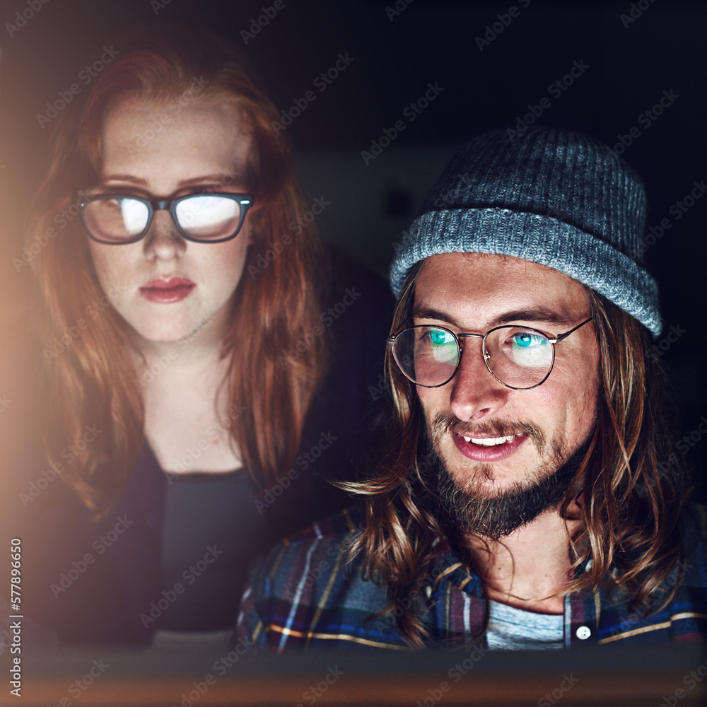 Poster Startup business, computer and people reading web design code, cloud computing software or app UI system. Website SEO, social media content review or face of night team collaboration on UX interface