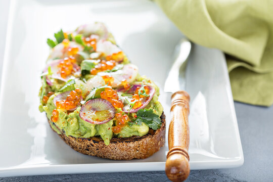 Radieschenbrot Bilder – Durchsuchen 30,957 Archivfotos, Vektorgrafiken ...