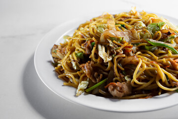A view of a plate of chow mein.