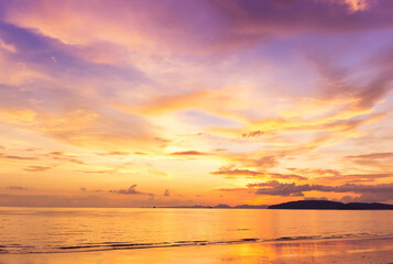 Fototapeta na wymiar tropical sea at sunset summer nature background