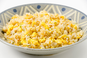 玉子とネギの炒飯