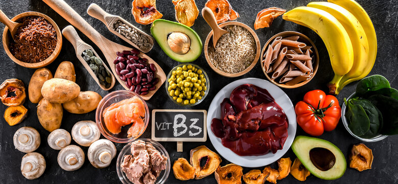 Composition with food products rich in niacin