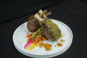 lamb chops with vegetables