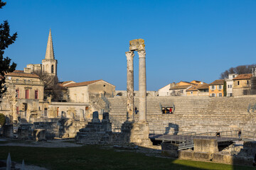 Ruines du Théâtre antique d'Arles, au coeur de la ville