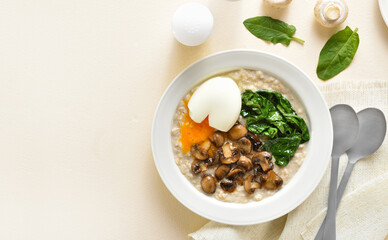 Mushroom and spinach oatmeal
