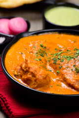 Close up of butter chicken in pan