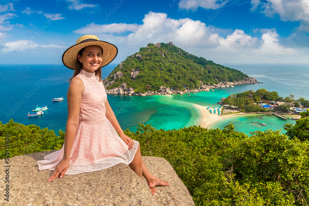 Sticker Woman at Nang Yuan Island, Koh Tao, Thailand