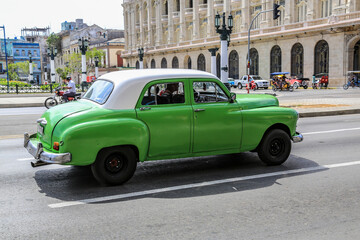 Wunderschöner Oldtimer auf Kuba (Karibik)