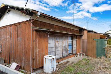 空き家　廃屋　昭和イメージ