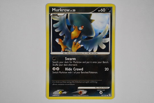 Pokemon trading card, Murkrow.