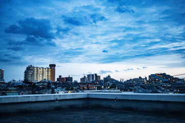 Meguro-ku, Tokyo seen from the rooftop
屋上から見る東京都目黒区
옥상에서 본...