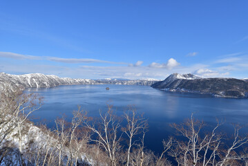Circling Hokkaido in the bitterly cold winter