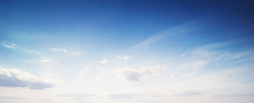 Sky and clouds summer panorama © 1xpert
