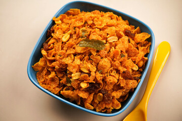 Indian Tradtional Namkeen Cornflakes Chiwda