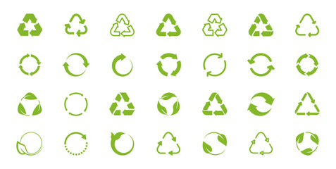 Fototapeta na wymiar Set of recycle icon. Recycle symbol. Recycling icon. Rotation arrow pack. Reuse cycle. Vector eco icons for packaging products.