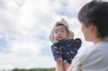 Fototapeta premium 暖かい日の公園