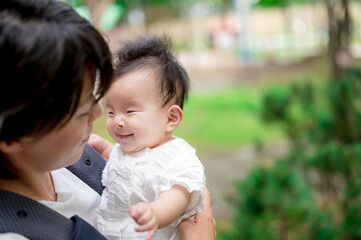 Fototapeta premium 暖かい日の公園