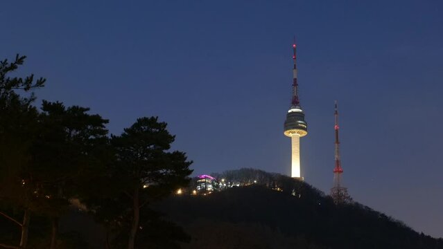 남산타워의 밤