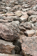 Scogli marmorei rosati